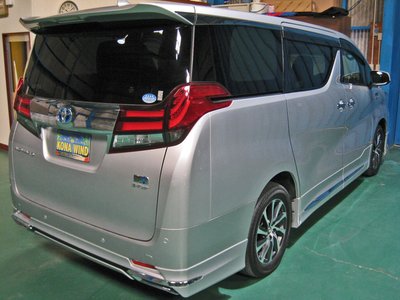 TOYOTA ALPHARD - 4