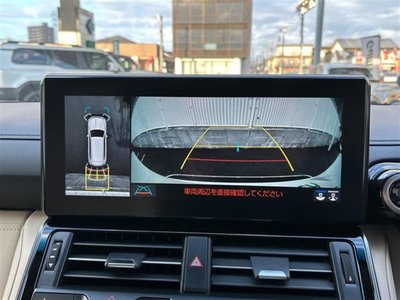 TOYOTA LAND CRUISER 300 - 10