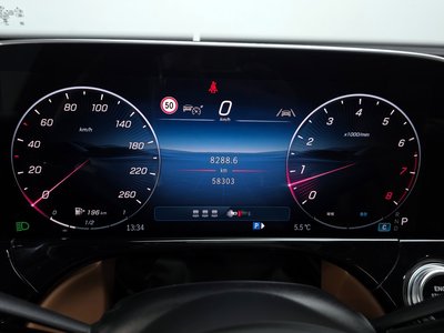 MERCEDES-BENZ E-CLASS - 8