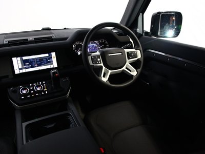 2023 LAND Rover DEFENDER thumbnail 129