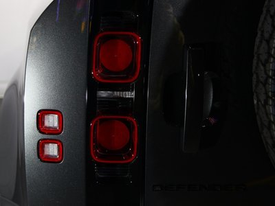 2023 LAND Rover DEFENDER thumbnail 55