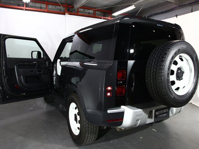 2023 LAND Rover DEFENDER thumbnail 100