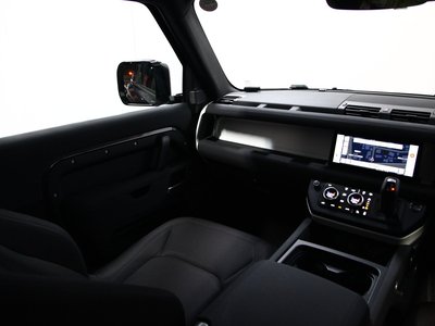 2023 LAND Rover DEFENDER thumbnail 132