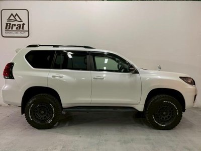 TOYOTA LAND CRUISER PRADO - 4