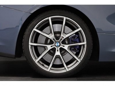 BMW 8 SERIES - 8