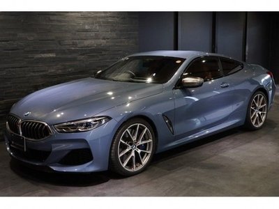 BMW 8 SERIES - 2