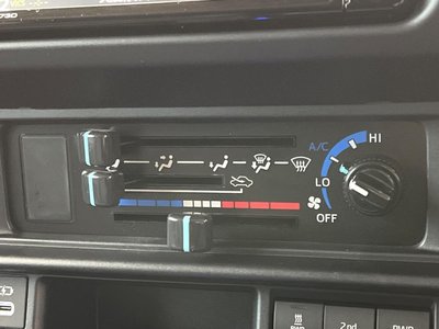 2024 Toyota LAND CRUISER 70 缩略图 43