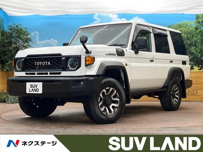 TOYOTA LAND CRUISER 70 - 1