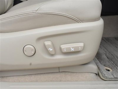 صورة مصغرة 14 لـ 2022 Toyota LAND CRUISER PRADO