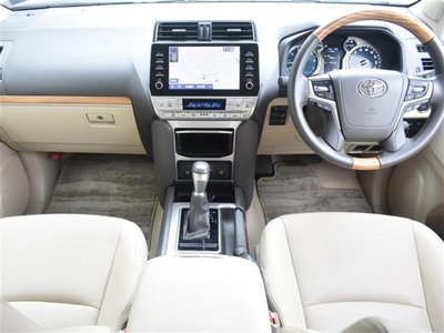 صورة مصغرة 42 لـ 2022 Toyota LAND CRUISER PRADO