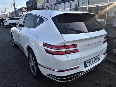 GENESIS GV80 - 5
