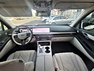 GENESIS GV80 - 10