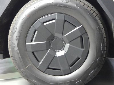 صورة 6 لـ 2026 Tesla CYBERTRUCK