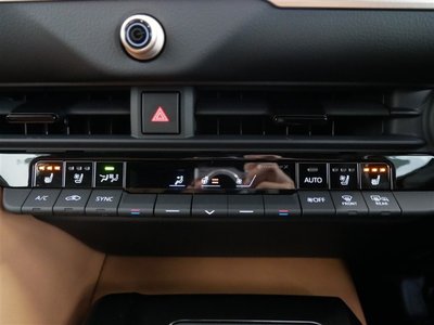 2025 Toyota CROWN SPORT 缩略图 24