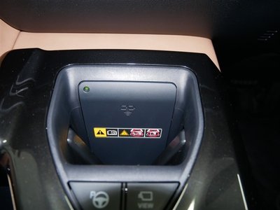 2025 Toyota CROWN SPORT 缩略图 32