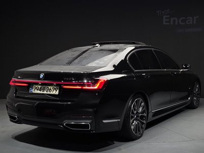 BMW 7 SERIES - 4