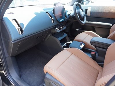 صورة مصغرة 38 لـ 2026 MINI COOPER COUNTRYMAN