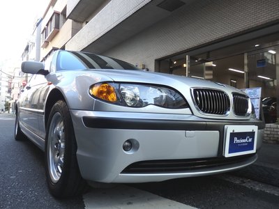BMW 3 SERIES