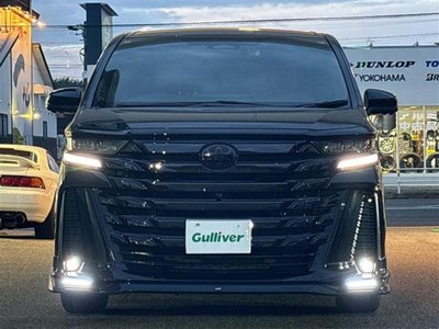 TOYOTA VELLFIRE - 2