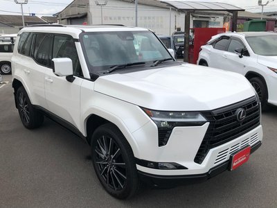 صورة مصغرة 69 لـ 2025 Lexus GX