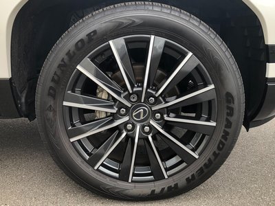 صورة مصغرة 76 لـ 2025 Lexus GX