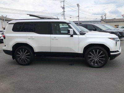صورة مصغرة 71 لـ 2025 Lexus GX