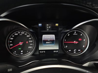 MERCEDES-BENZ GLC - 8