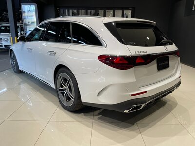 MERCEDES-BENZ E-CLASS WAGON - 7