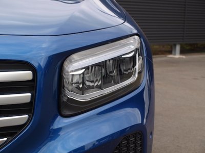 MERCEDES-BENZ GLB - 4