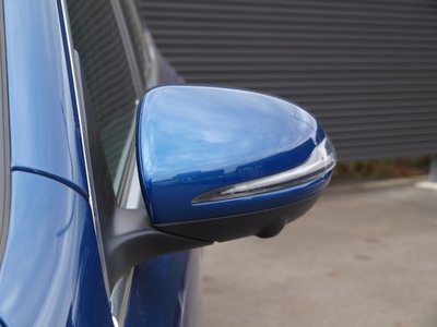 MERCEDES-BENZ GLB - 5