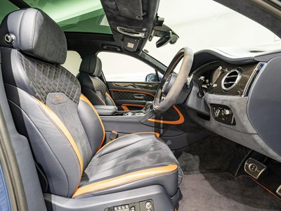 BENTLEY BENTAYGA - 8