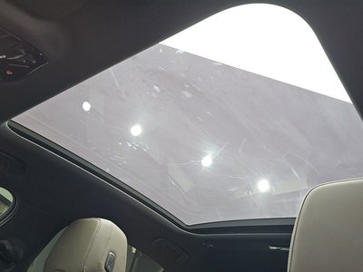 2025 BMW 5 SERIES 缩略图 24
