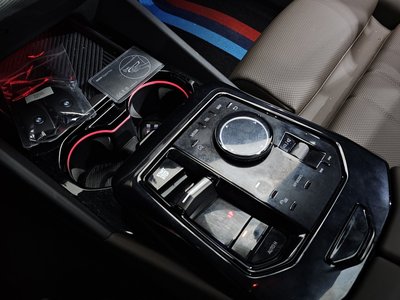 2025 BMW 5 SERIES 缩略图 12