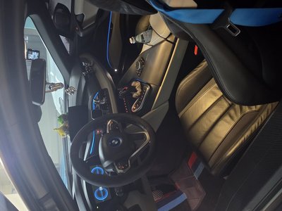 صورة 9 لـ 2016 BMW I8