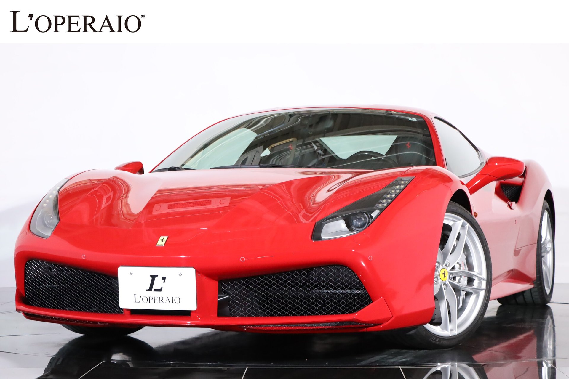 FERRARI 488 GTB - View 1