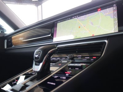 PORSCHE PANAMERA - 9