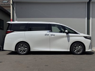 TOYOTA ALPHARD - 5