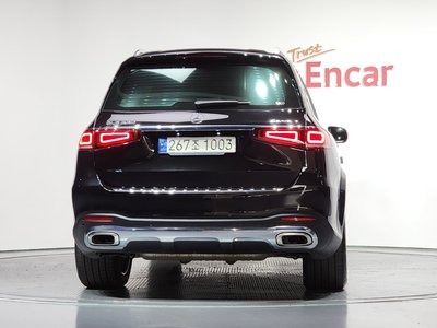 MERCEDES-BENZ GLS - 4