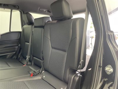 صورة مصغرة 13 لـ 2025 Toyota LAND CRUISER 250