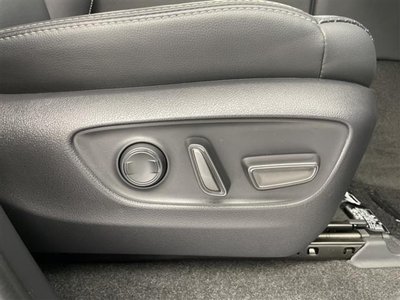 صورة مصغرة 30 لـ 2025 Toyota LAND CRUISER 250