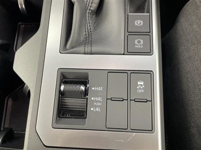 صورة مصغرة 24 لـ 2025 Toyota LAND CRUISER 250