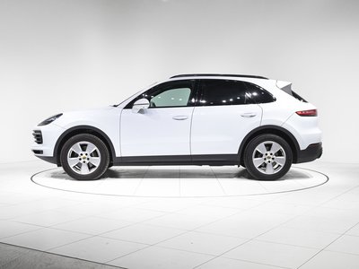 PORSCHE CAYENNE - 9