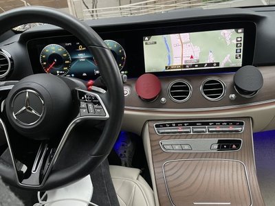 MERCEDES-BENZ E-CLASS - 10