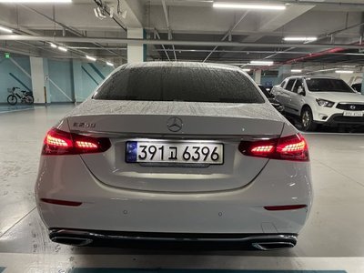 MERCEDES-BENZ E-CLASS - 2