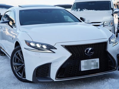 LEXUS LS - 6