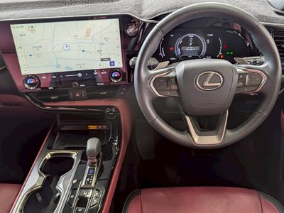 2024 Lexus NX — миниатюра 37