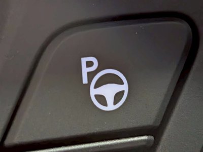 2024 Lexus NX — миниатюра 68