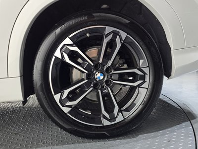 2025 BMW X2 photo 8