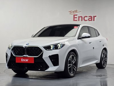 2025 BMW X2 photo 1