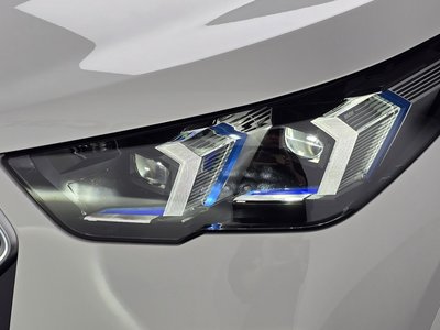 2025 BMW X2 photo 9